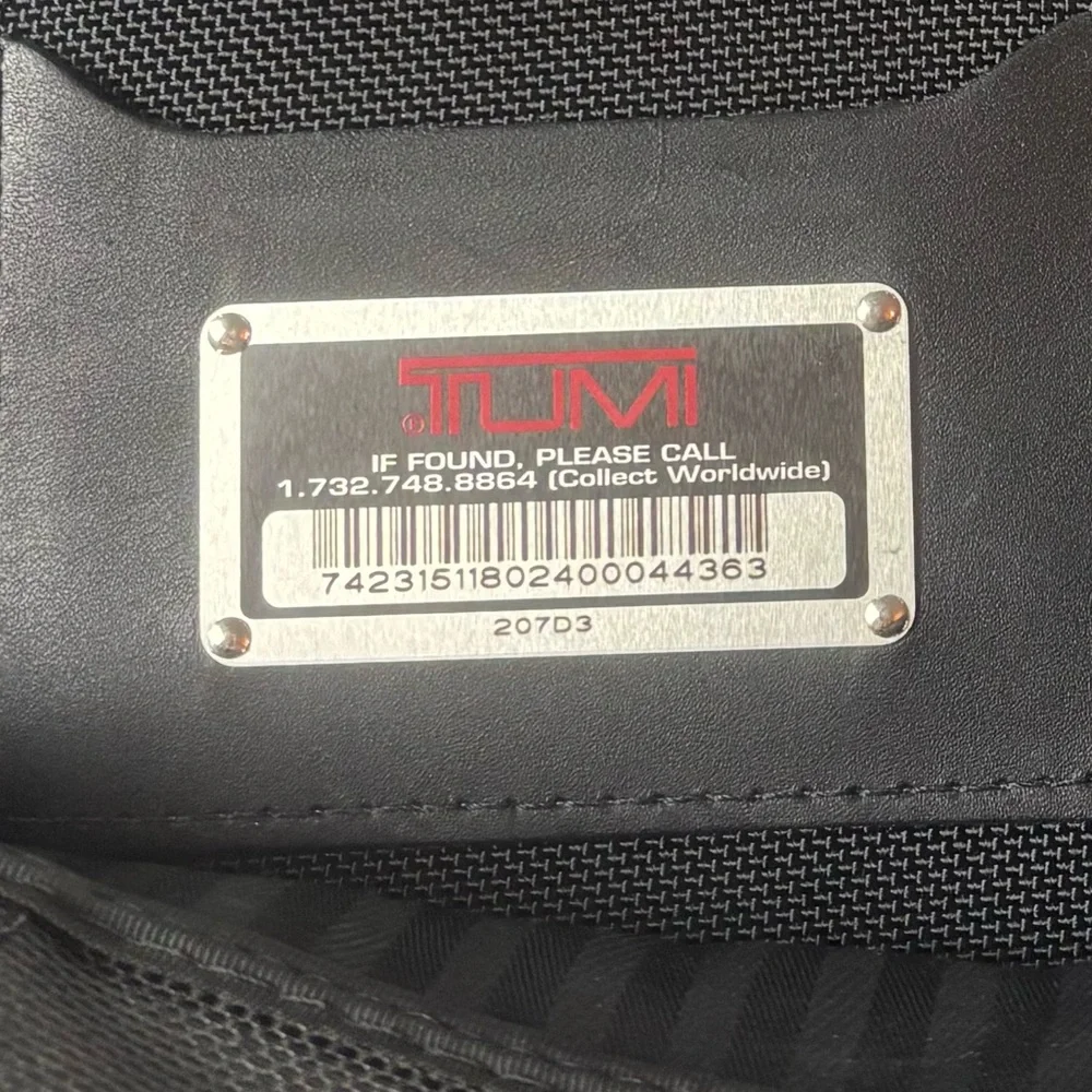 TUMI Alpha Laptop Briefcase Black Ballistic 207D3 Lightweight Quality Nylon